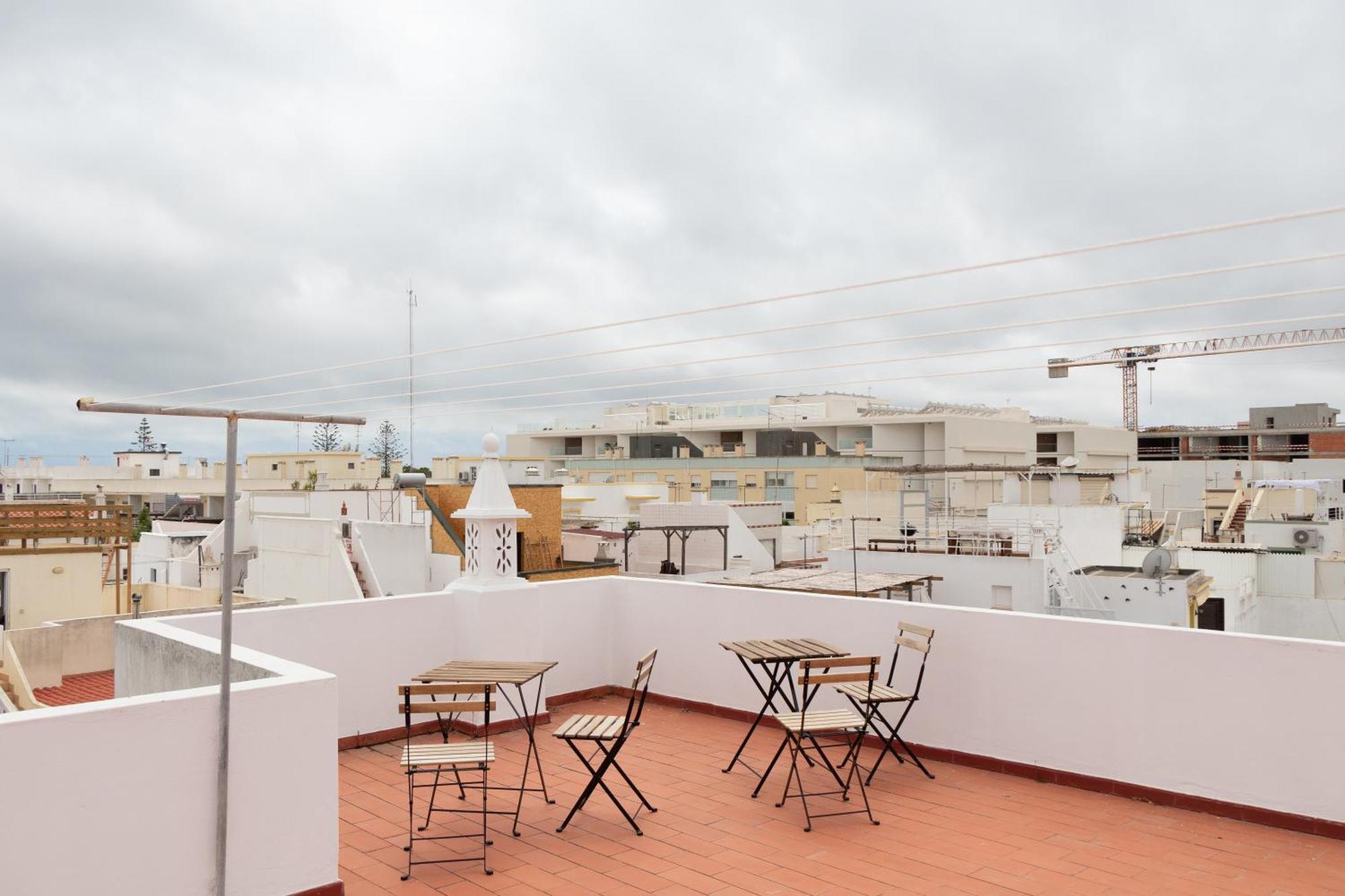 Blife Martinya House - Private Rooms And Apartments Olhão Eksteriør bilde