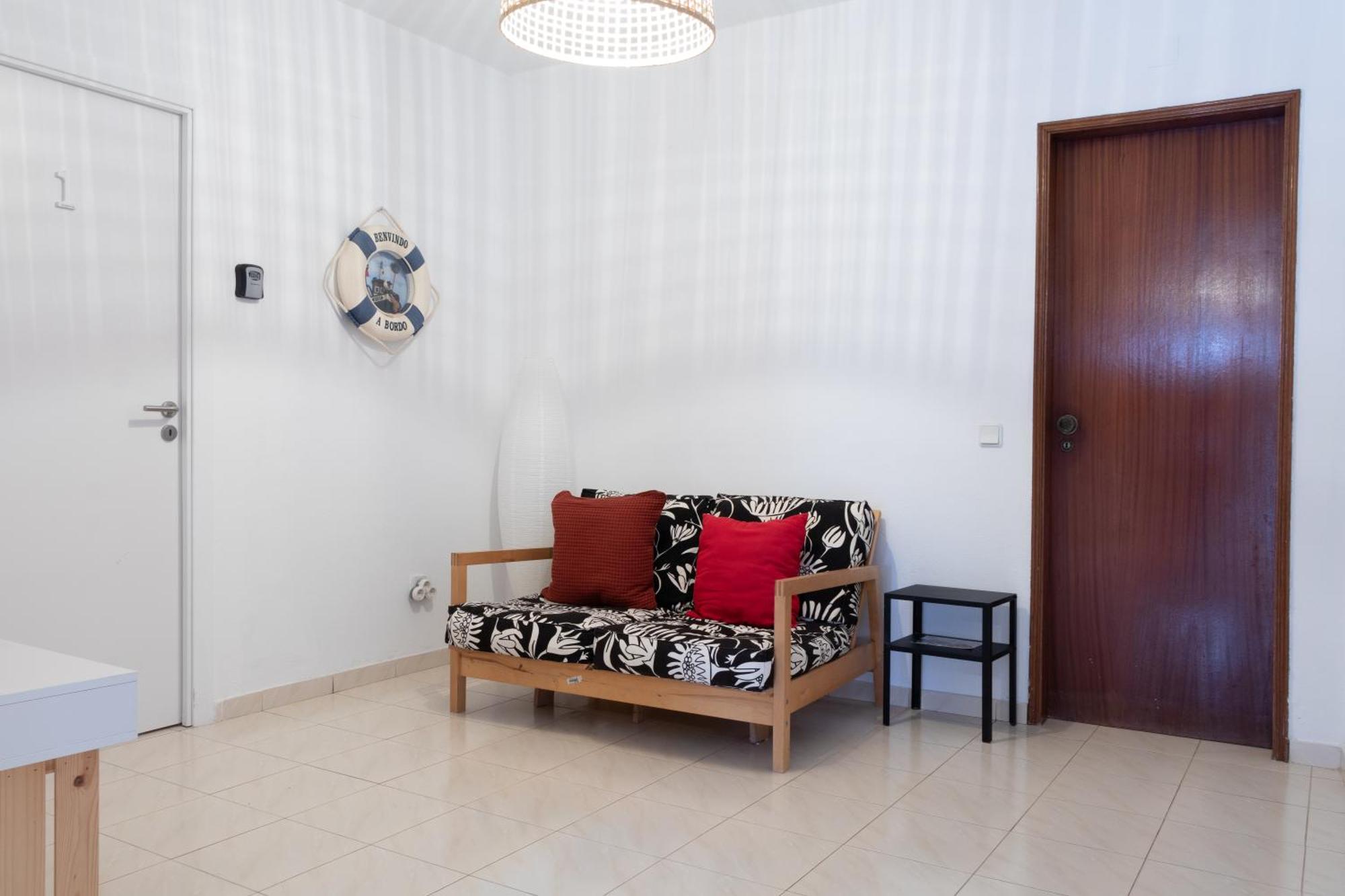 Blife Martinya House - Private Rooms And Apartments Olhão Eksteriør bilde