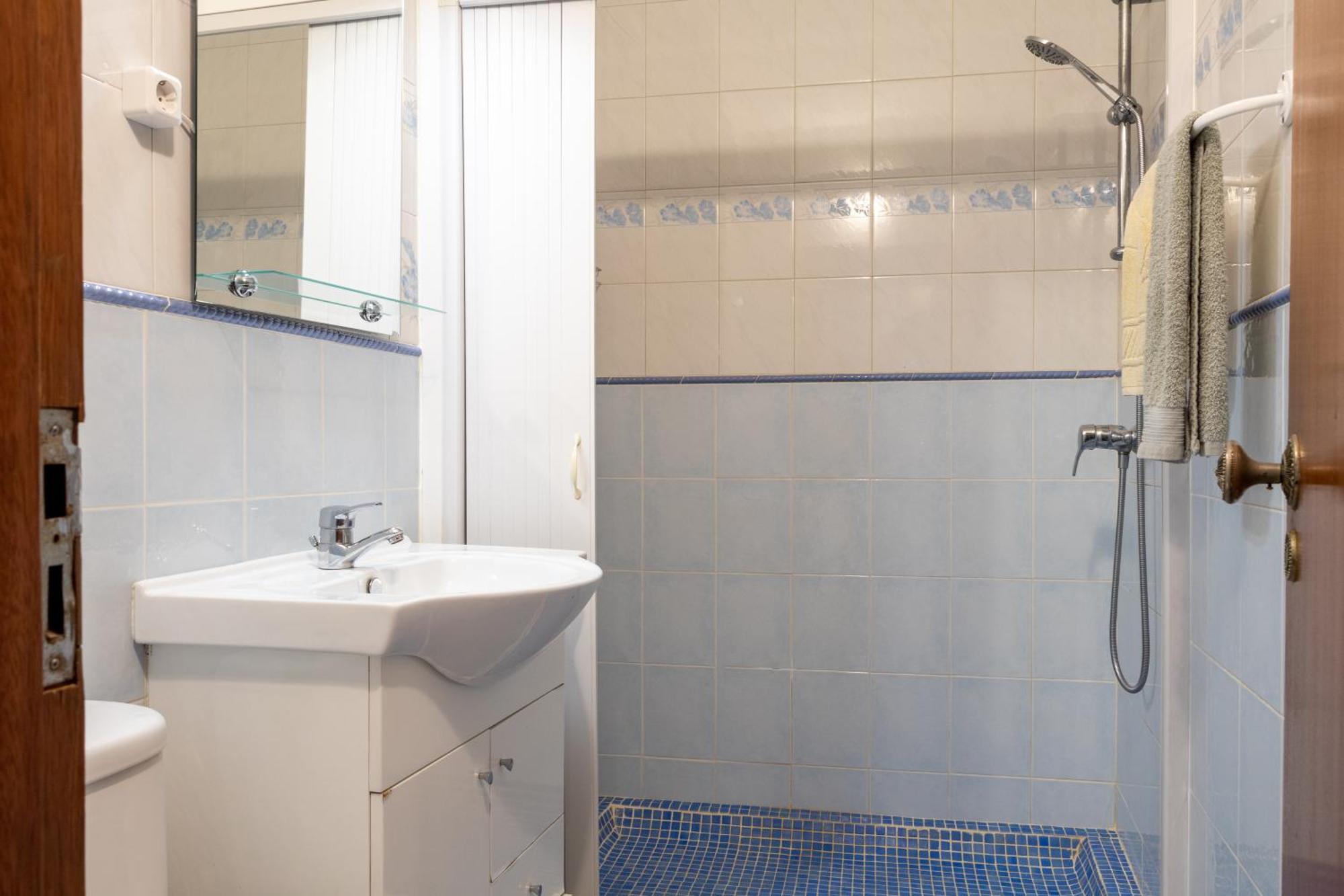 Blife Martinya House - Private Rooms And Apartments Olhão Eksteriør bilde