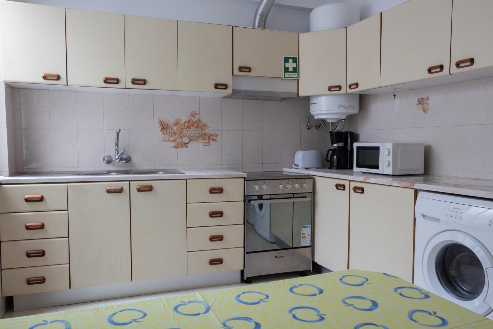 Blife Martinya House - Private Rooms And Apartments Olhão Eksteriør bilde